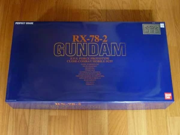 PG 1/60 RX-78-2 Gundam (Full-Color Plated Version)
